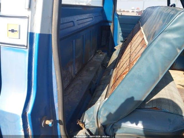 1975 CHEVROLET PICKUP 8
