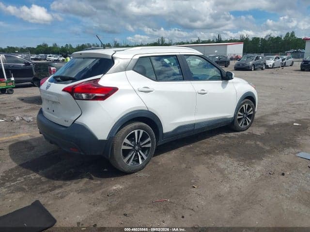 2018 NISSAN KICKS SV 4