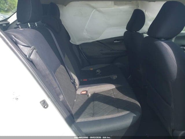 2018 NISSAN KICKS SV 8