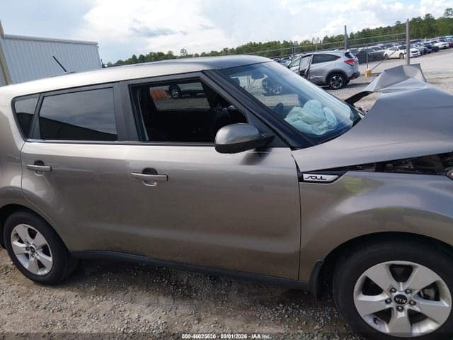 2019 KIA SOUL 13