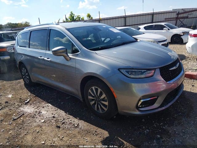 2021 CHRYSLER PACIFICA TOURING L 1