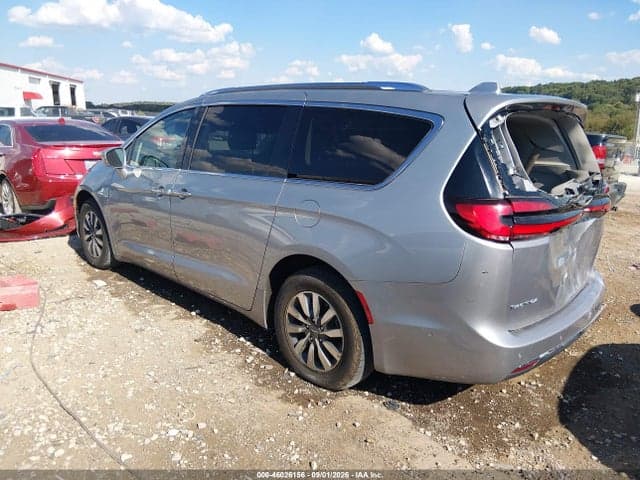 2021 CHRYSLER PACIFICA TOURING L 3