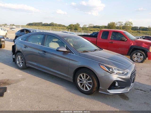 2018 HYUNDAI SONATA SE 1