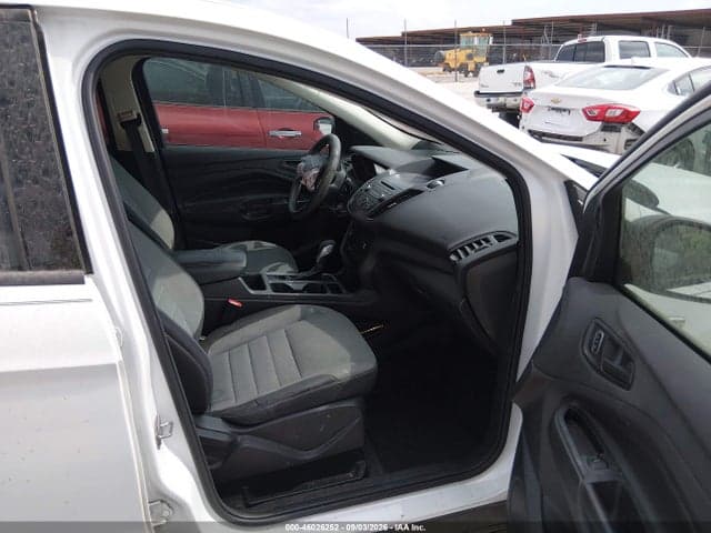 2017 FORD ESCAPE S 5