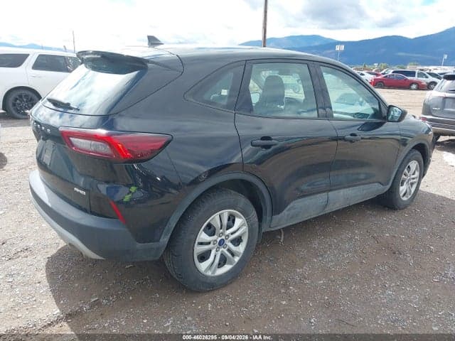 2023 FORD ESCAPE 5