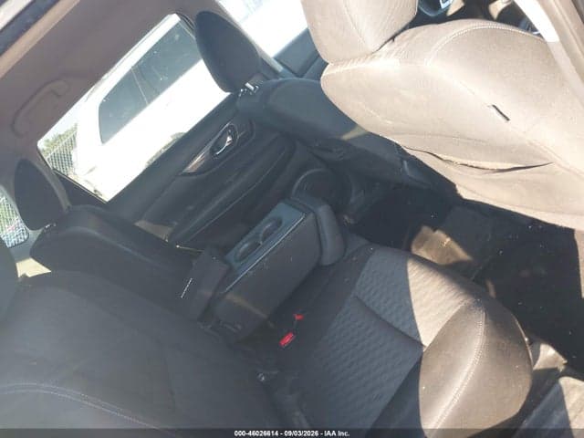 2018 NISSAN ROGUE SV 9