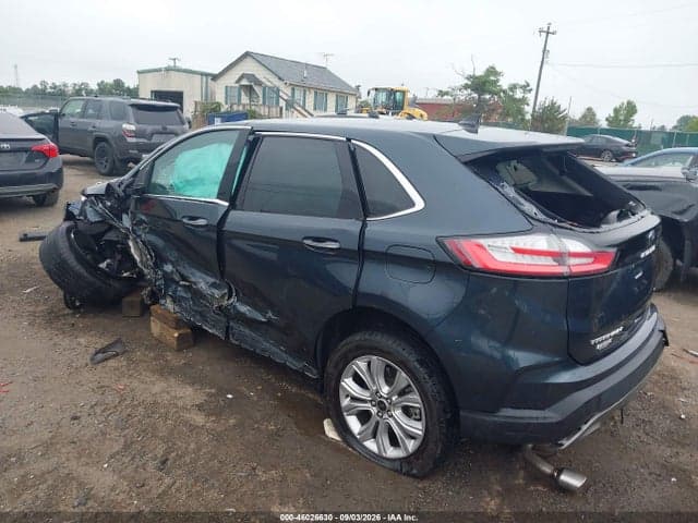 2023 FORD EDGE TITANIUM 3
