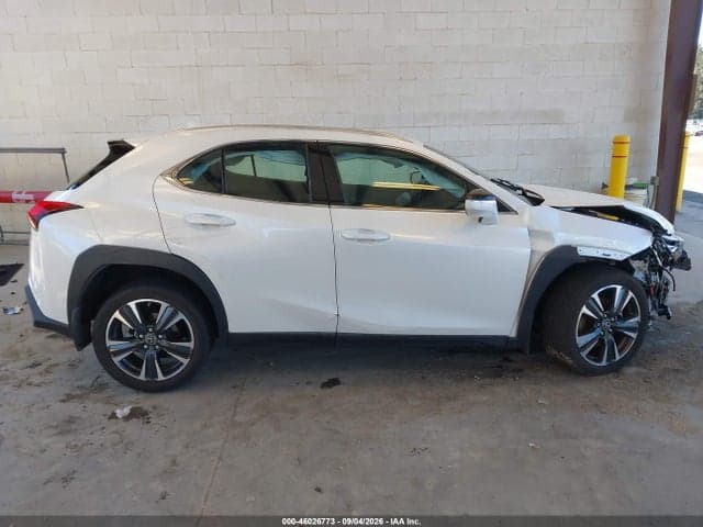 2022 LEXUS UX 200 14