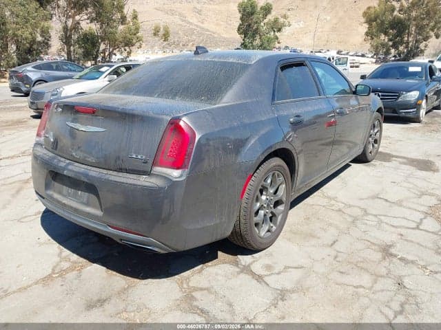 2018 CHRYSLER 300 300S AWD 4