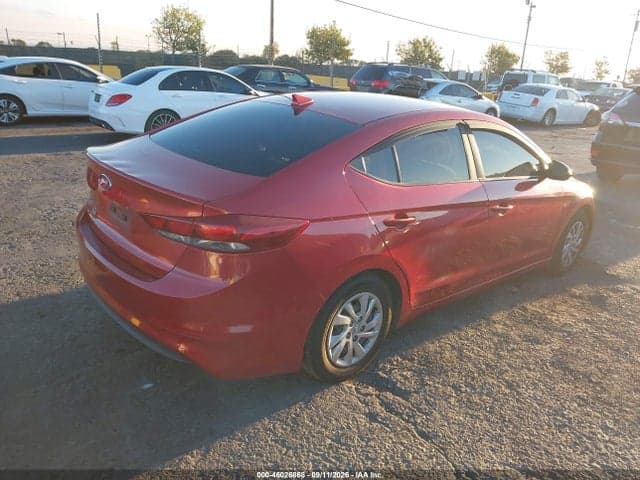 2017 HYUNDAI ELANTRA SE 4
