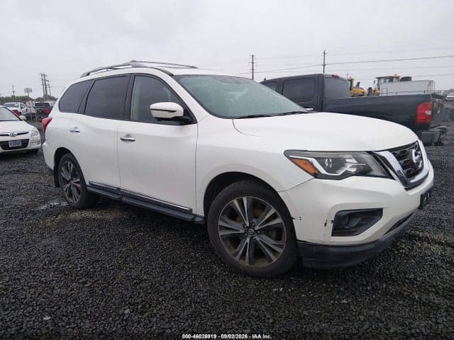 2017 NISSAN PATHFINDER PLATINUM 1