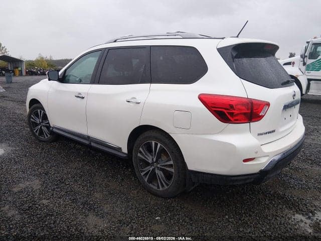 2017 NISSAN PATHFINDER PLATINUM 3