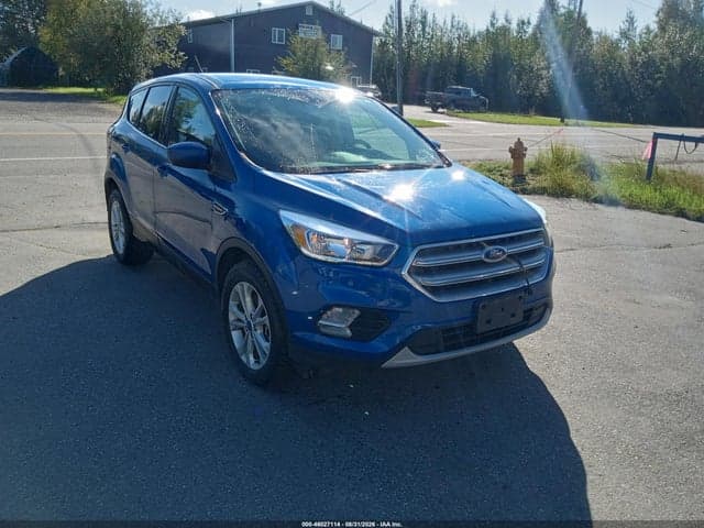 2017 FORD ESCAPE SE 1