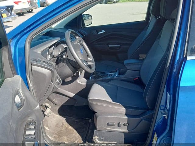 2017 FORD ESCAPE SE 5