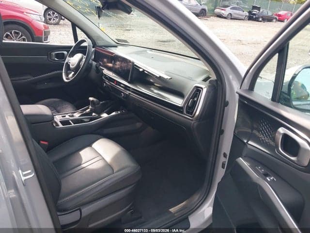 2025 KIA SORENTO S 5