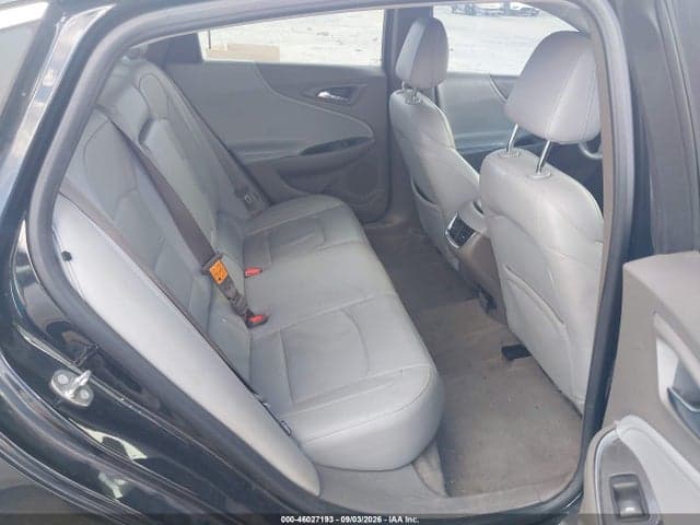 2017 CHEVROLET MALIBU 1LT 8
