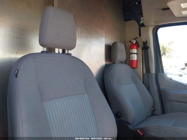 2019 FORD TRANSIT-250 8