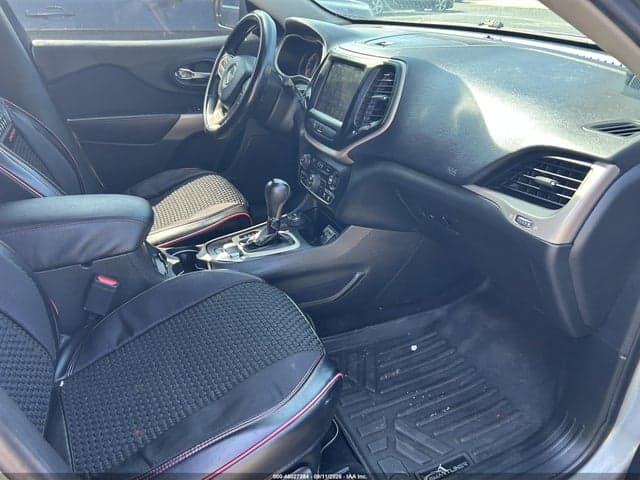 2017 JEEP CHEROKEE LATITUDE 4X4 5