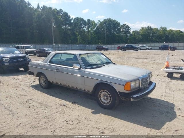 1985 MERCEDES-BENZ 300 CDT 1