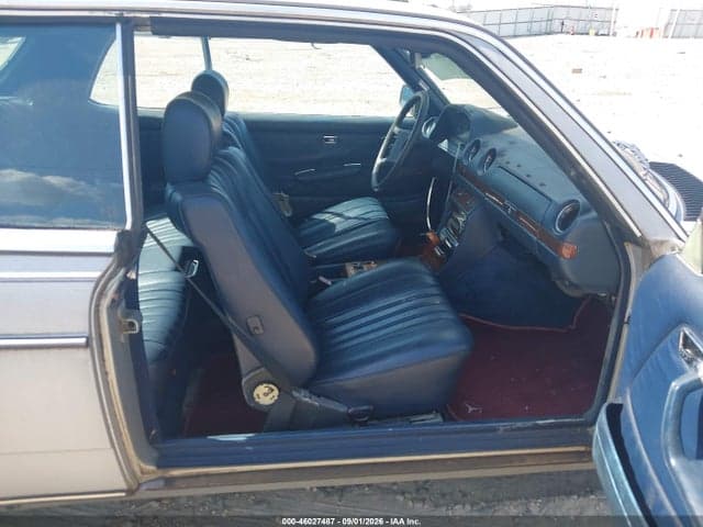 1985 MERCEDES-BENZ 300 CDT 5