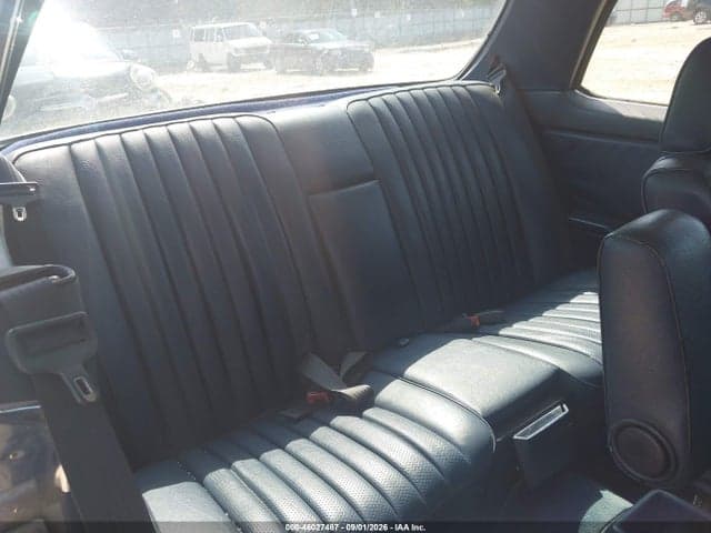 1985 MERCEDES-BENZ 300 CDT 8