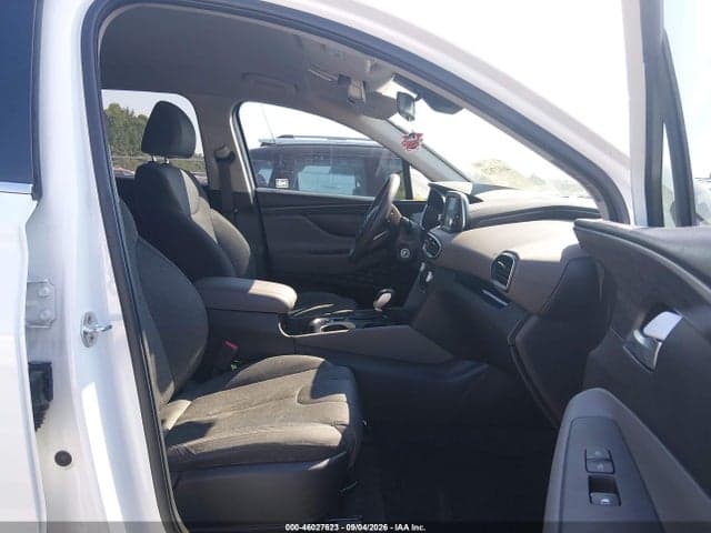 2019 HYUNDAI SANTA FE SE 5