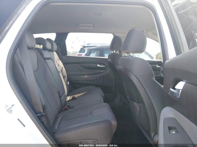 2019 HYUNDAI SANTA FE SE 8