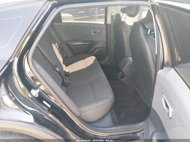 2025 KIA K4 LX 8