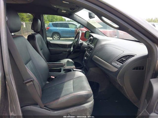 2017 DODGE GRAND CARAVAN GT 5