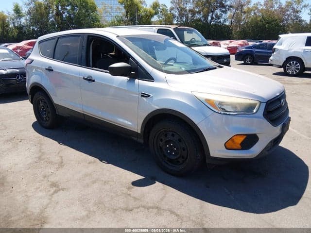 2017 FORD ESCAPE S 1