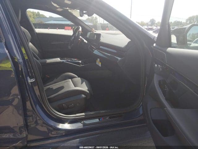 2027 BMW M5 5