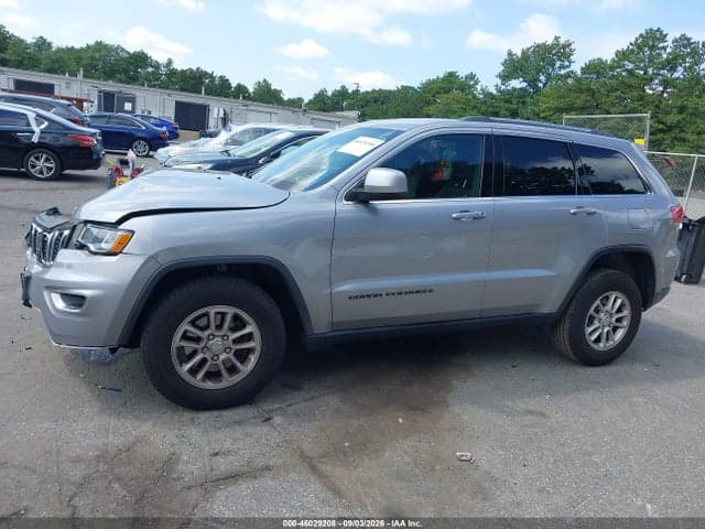 2019 JEEP GRAND CHEROKEE LAREDO E 4X4 15