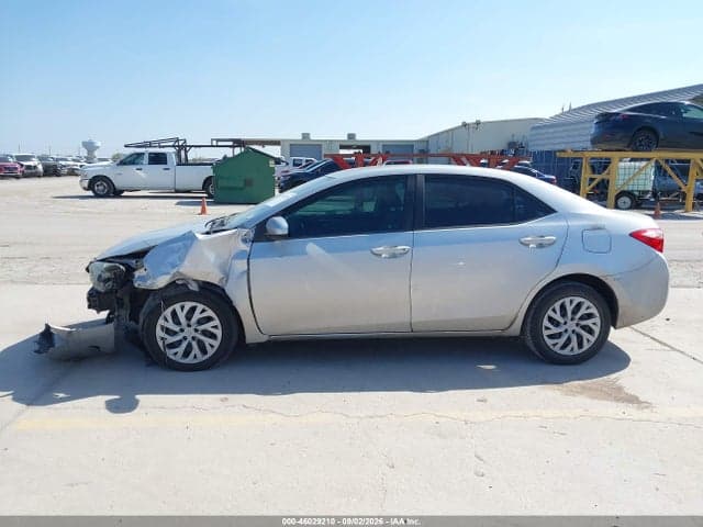 2018 TOYOTA COROLLA LE 14