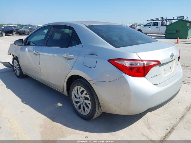 2018 TOYOTA COROLLA LE 3