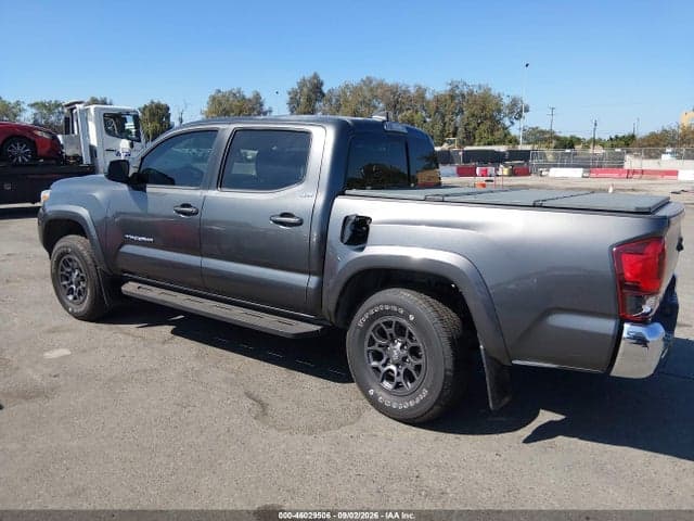 2018 TOYOTA TACOMA SR5 V6 14