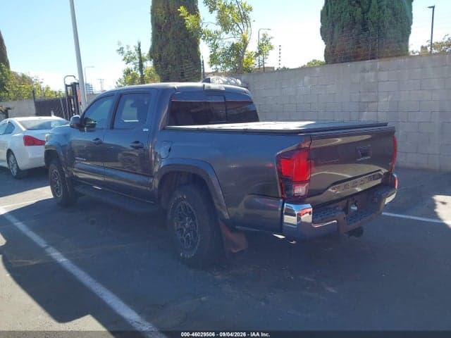 2018 TOYOTA TACOMA SR5 V6 3