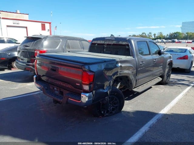 2018 TOYOTA TACOMA SR5 V6 4