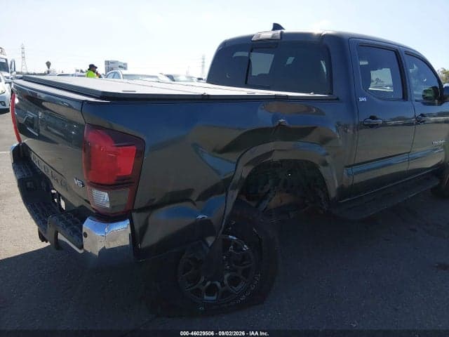 2018 TOYOTA TACOMA SR5 V6 6