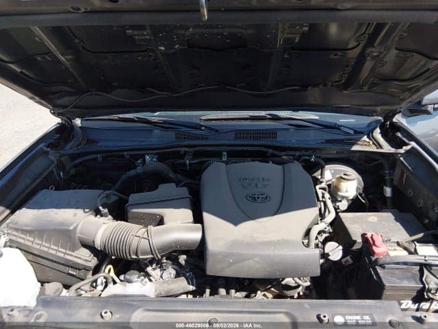 2018 TOYOTA TACOMA SR5 V6 10