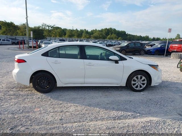 2026 TOYOTA COROLLA LE 13