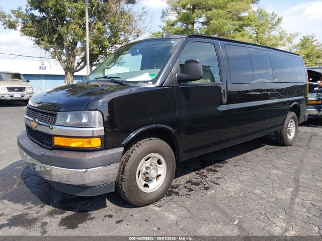 2018 CHEVROLET EXPRESS 3500 LT 2