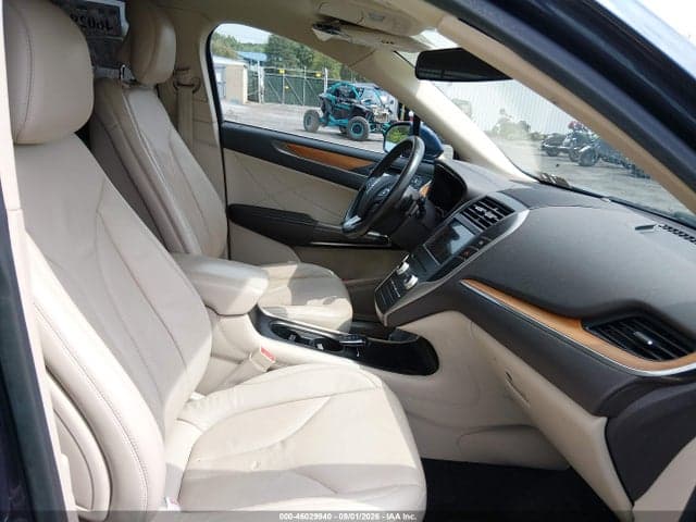 2017 LINCOLN MKC SELECT 5