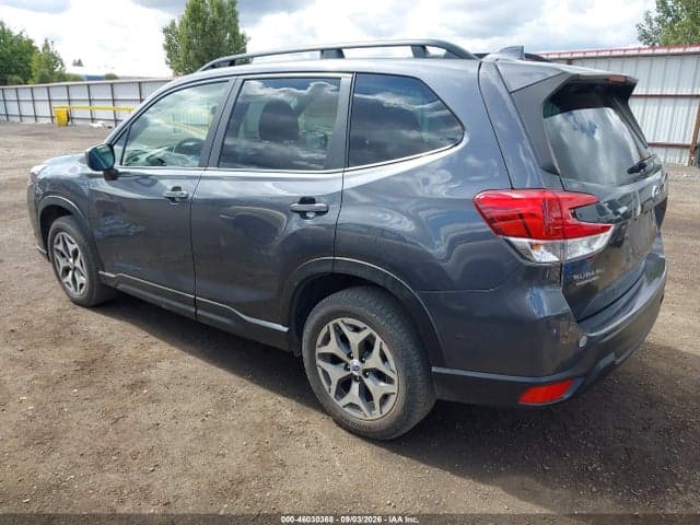 2023 SUBARU FORESTER PREMIUM 2