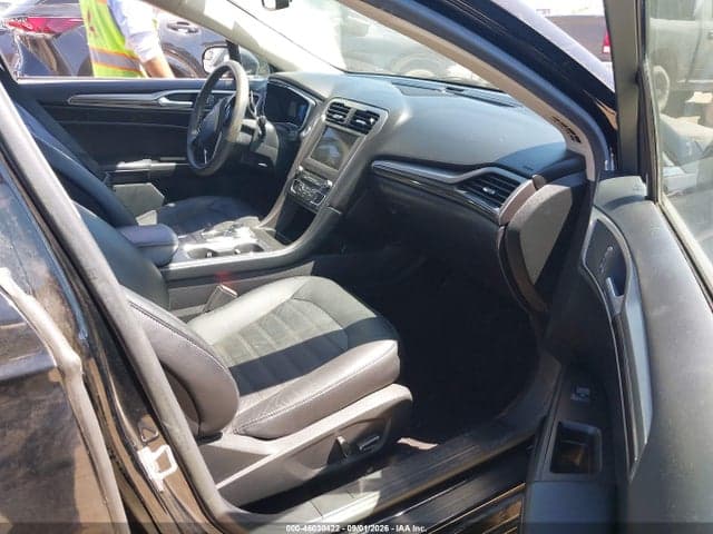 2017 FORD FUSION SE 5