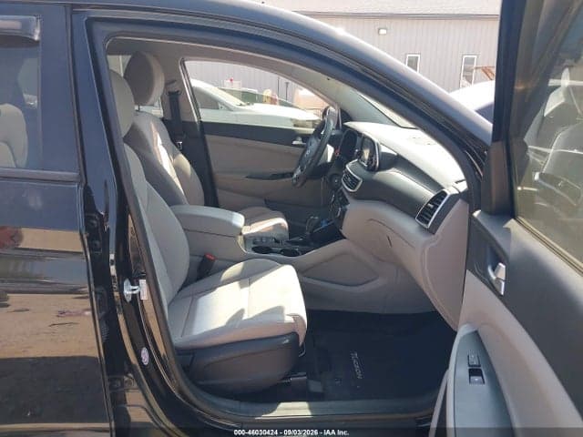 2019 HYUNDAI TUCSON SE 5