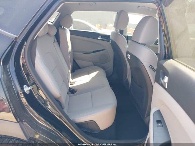 2019 HYUNDAI TUCSON SE 8