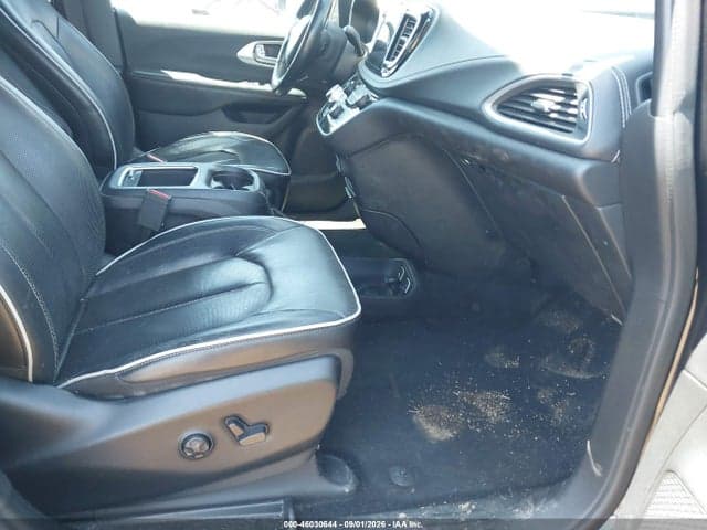 2018 CHRYSLER PACIFICA LIMITED 5