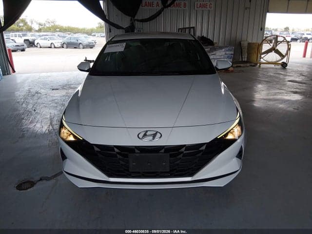 2021 HYUNDAI ELANTRA SE 6