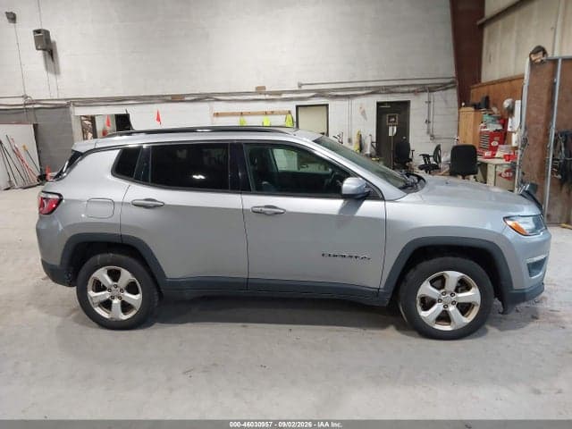 2017 JEEP NEW COMPASS LATITUDE 4X4 13