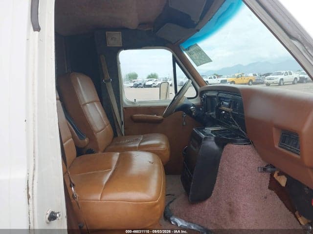1982 FORD ECONOLINE E350 CUTAWAY VAN 7